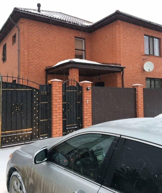 Крыша шымкент аренда. Крыша актобе частный дом. актобе недвижимость коттеджи. крыша кз актобе. крыша шымкент.
