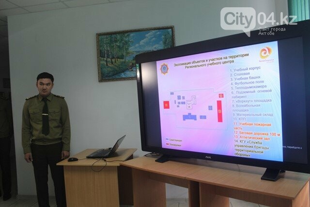 Облыс әкімі өңірлік оқыту орталығына келді, фото-2 Облыс әкімі өңірлік оқыту орталығына келді, фото-2