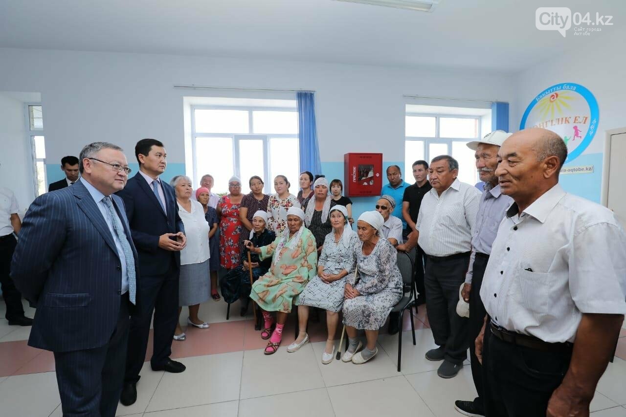 Аким области побывал с рабочей поездкой в Айтекебийском районе, фото-3 Аким области побывал с рабочей поездкой в Айтекебийском районе, фото-3