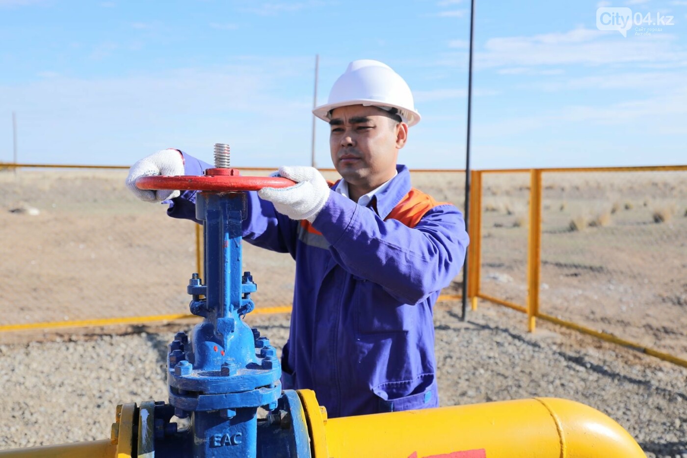 В отдаленном ауле Уилского района подключили газ, фото-1 В отдаленном ауле Уилского района подключили газ, фото-1