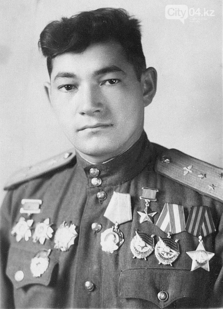 Память Талгата Бегельдинова почтили в военном институте, фото-4 Память Талгата Бегельдинова почтили в военном институте, фото-4