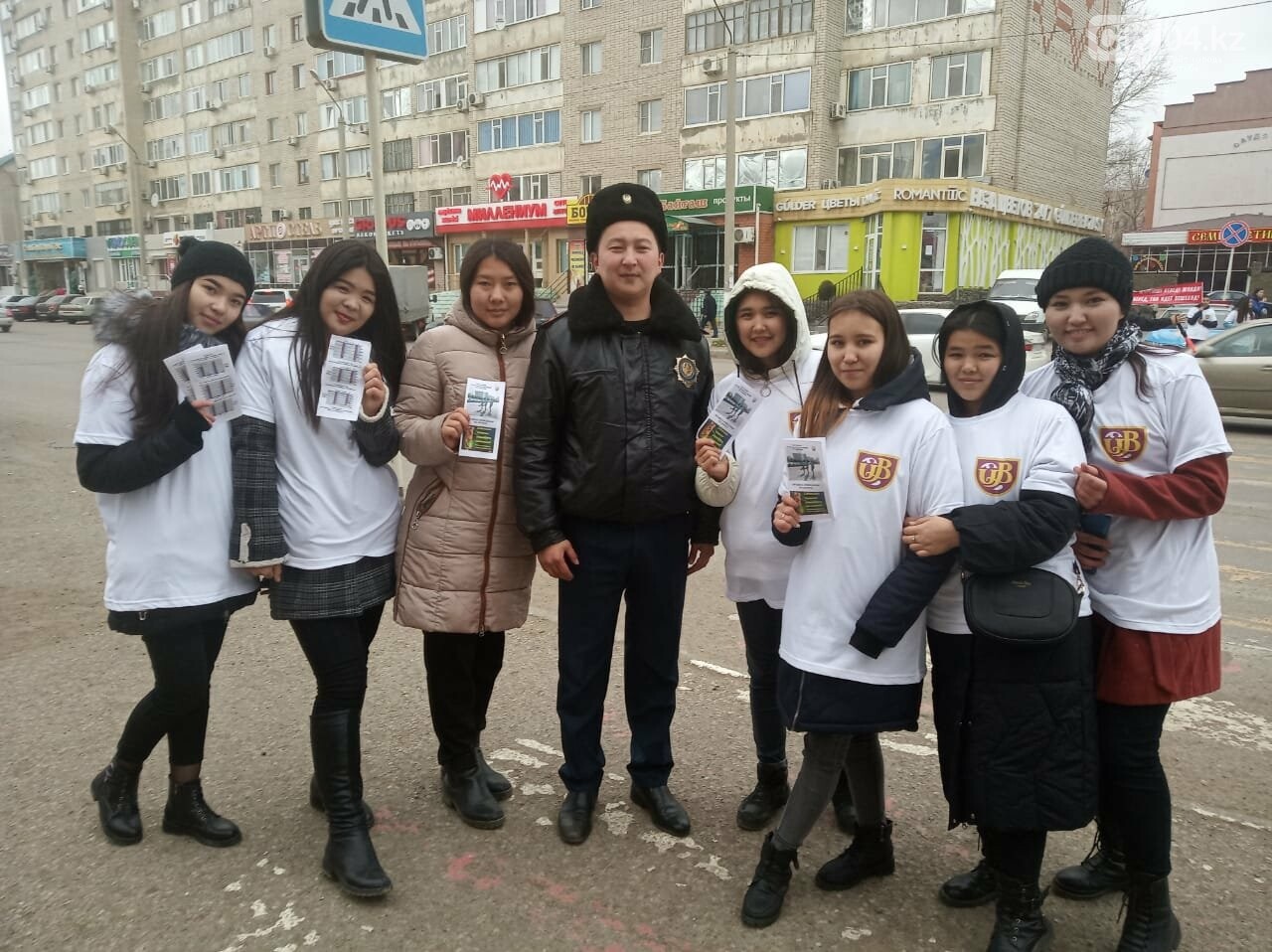 "Час безопасности" в Актобе посвятили пешеходам, фото-1 "Час безопасности" в Актобе посвятили пешеходам, фото-1