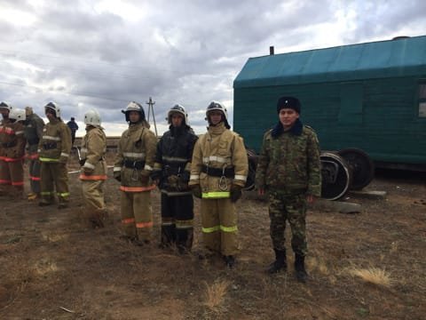 Пожарные ст.Айтеке би тушили локомотив Пожарные ст.Айтеке би тушили локомотив, Васильева Марина